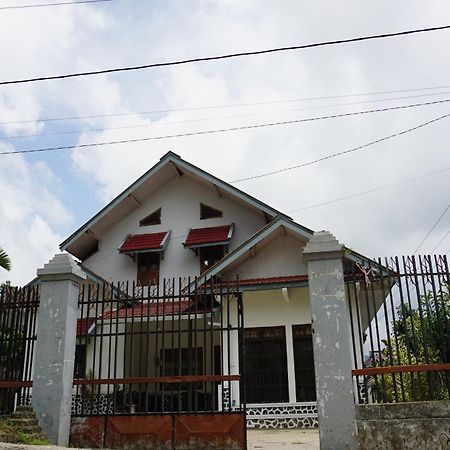 Spot On 93943 Sakinah Homestay Bromo Syariah Malang Exterior photo